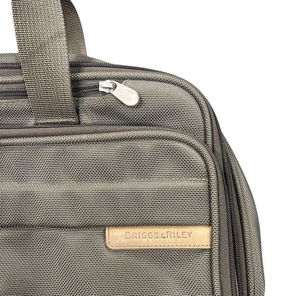 Briggs & Riley 231X-7 Double Expandable Carry-On Business Travel Bag Olive Green - Picture 2 of 16